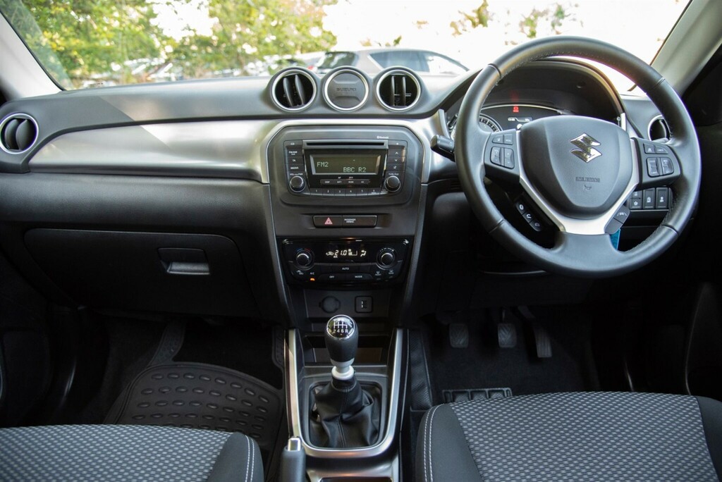 Suzuki Vitara 1.4 Boosterjet Mhev Sz4 Euro 6 Ss Grey #4