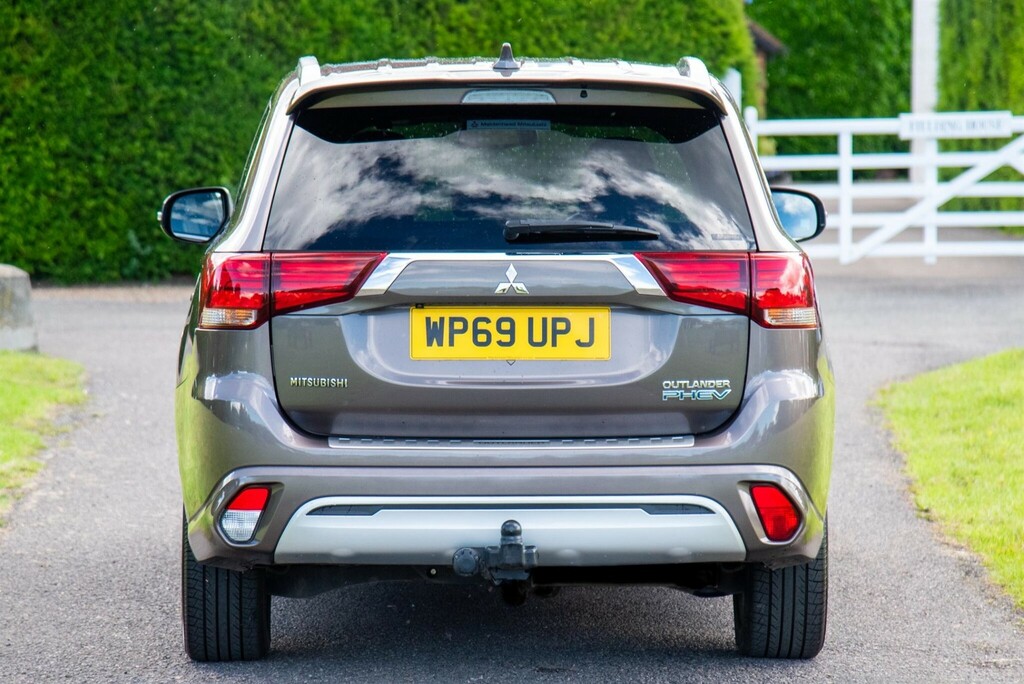 Mitsubishi Outlander 2.4 Phev 4Hs Brown #7