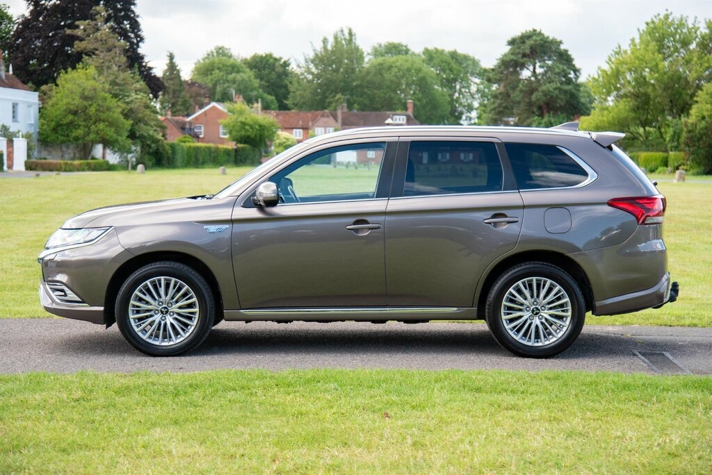 Mitsubishi Outlander 2.4 Phev 4Hs Brown #14