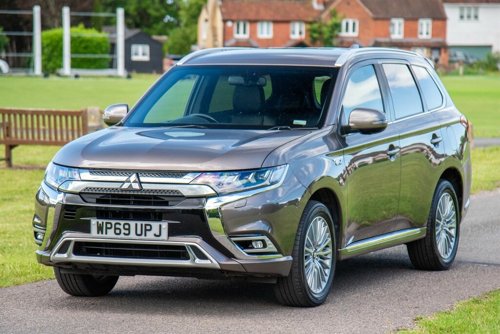 Mitsubishi Outlander 2.4 Phev 4Hs Brown #13