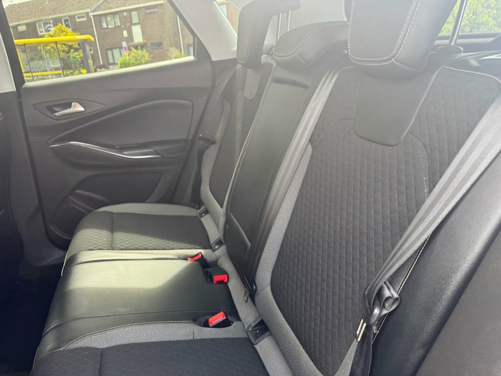 Vauxhall Grandland X Turbo Se Suv Grey #28