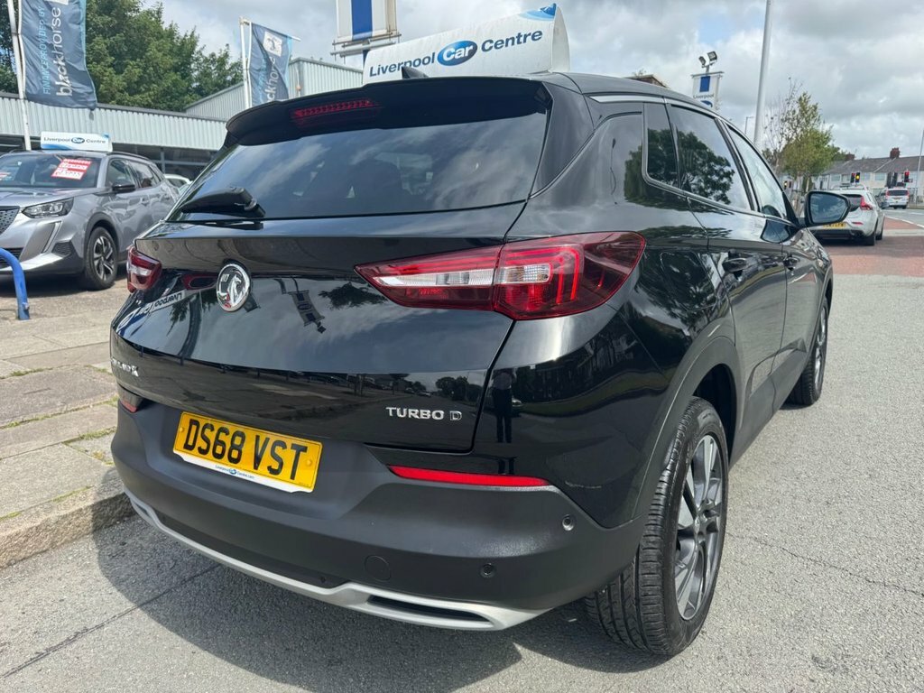 Vauxhall Grandland X 1.5L Sport Nav Black #2