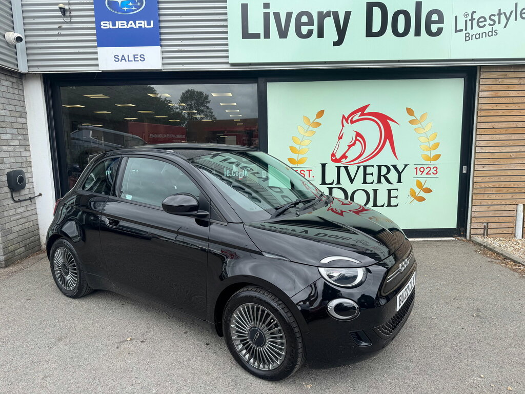 Fiat 500E 42Kwh Icon Hatchback 118 Ps Black