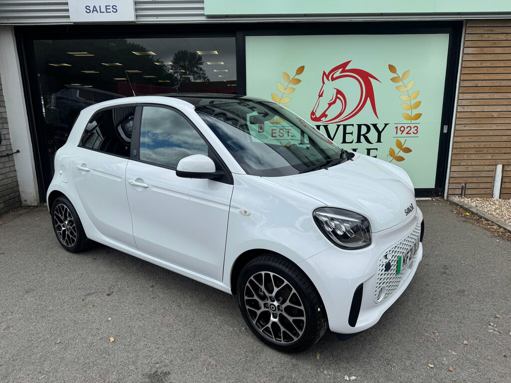 Smart Forfour 17.6Kwh Exclusive Hatchback 22K White