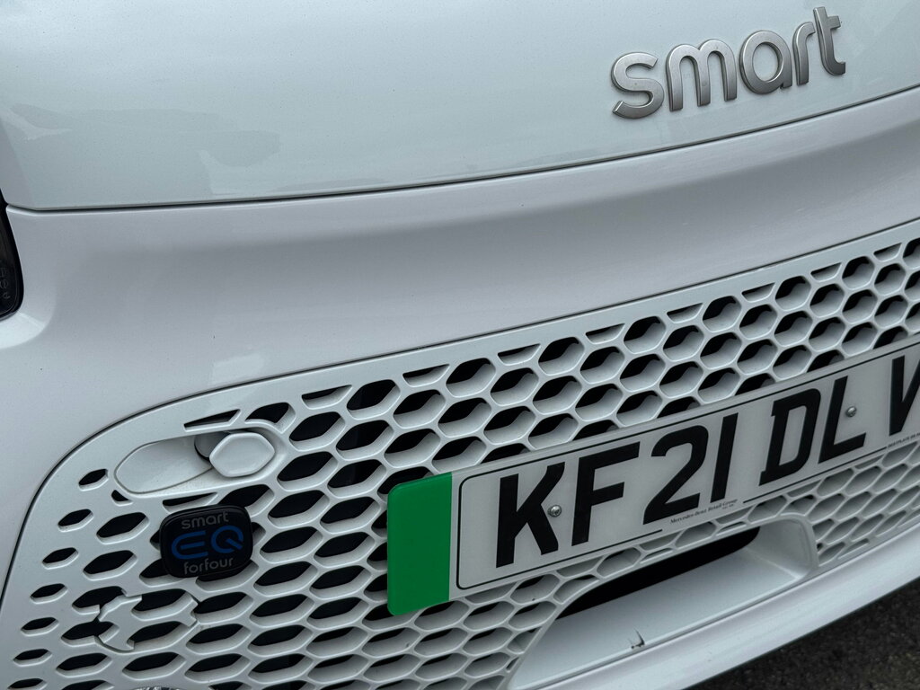 Smart Forfour 17.6Kwh Exclusive Hatchback 22K White #5