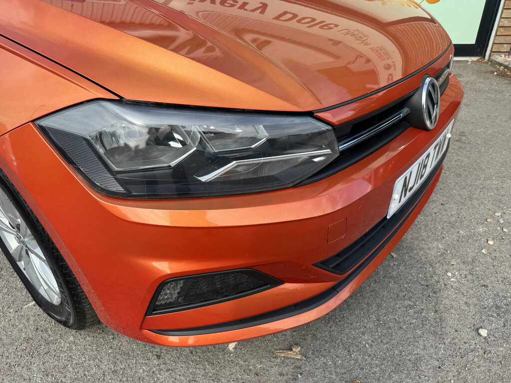 Volkswagen Polo 1.0 Se Hatchback Euro 6 Ss 6 NJ18TWW Orange #4