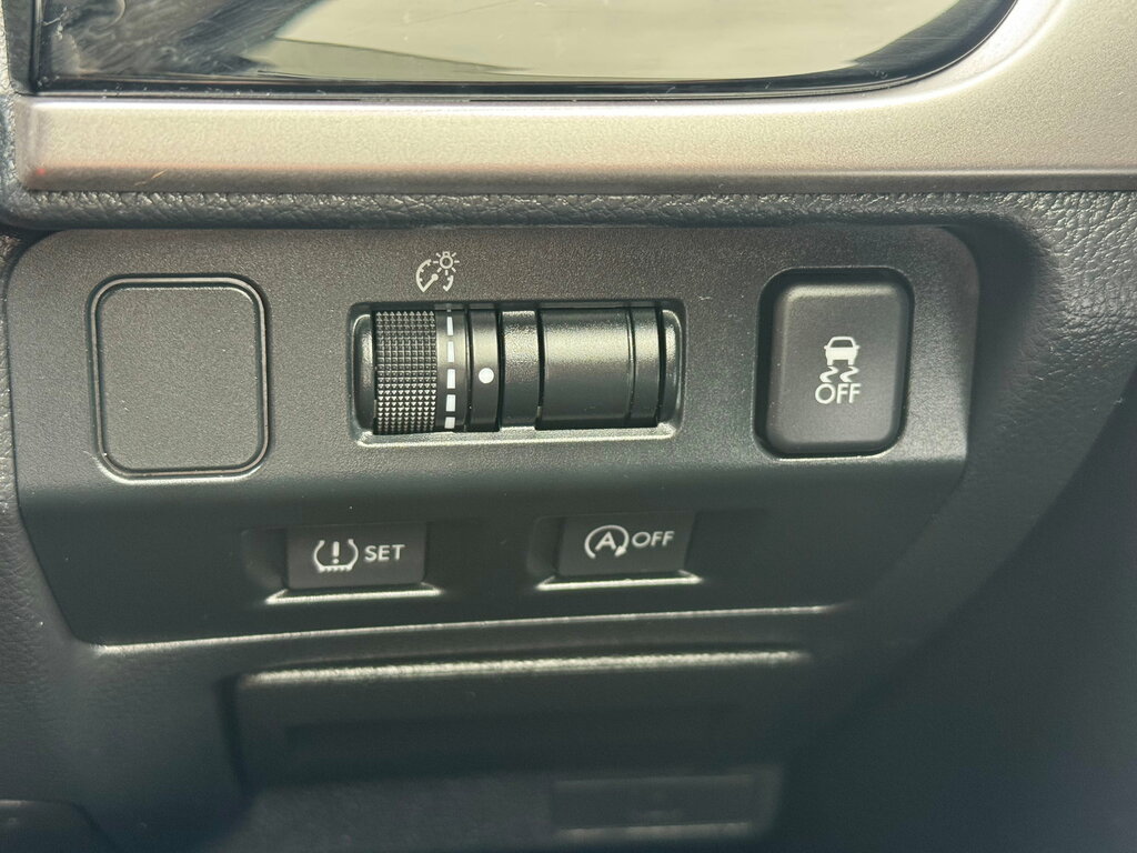 Subaru XV 2.0L I Se 150 Bhp Silver #19