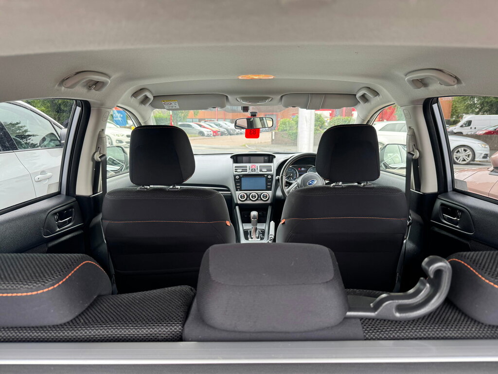 Subaru XV 2.0L I Se 150 Bhp Silver #13