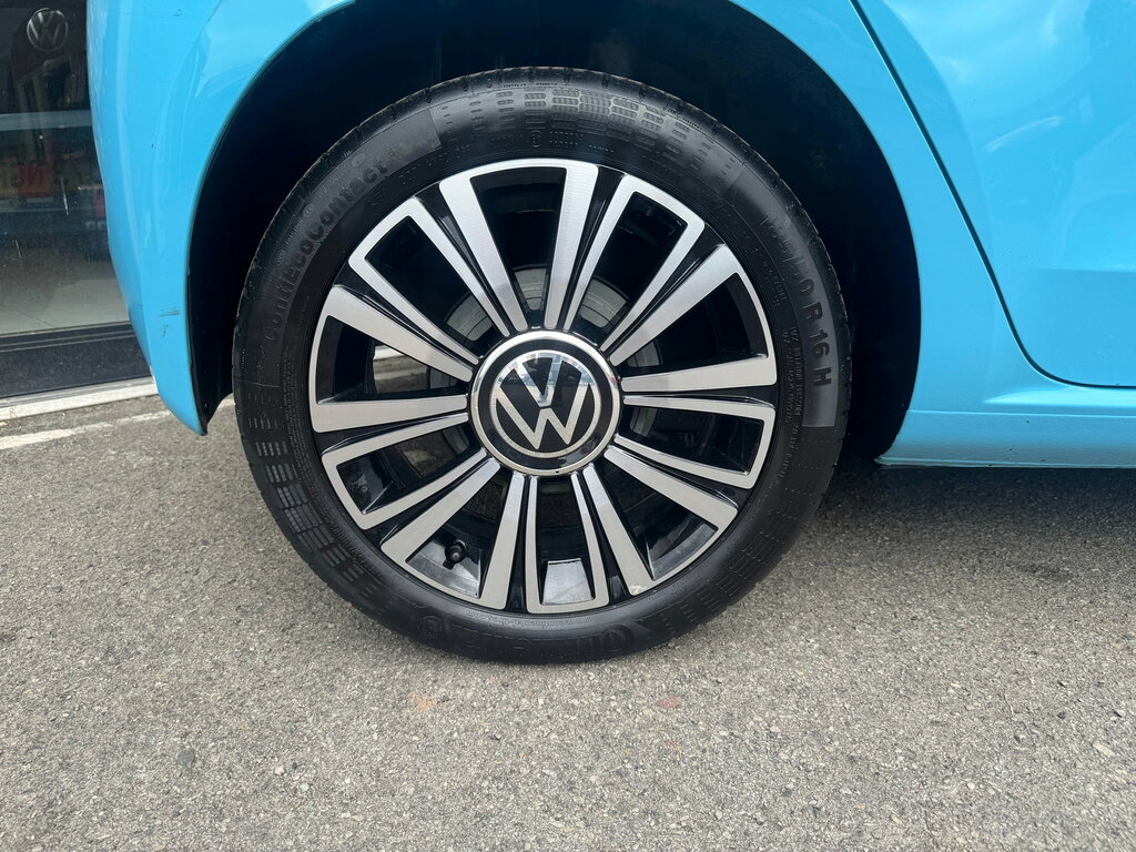 Volkswagen Up 1.0 Black Edition Hatchback Euro Blue #5
