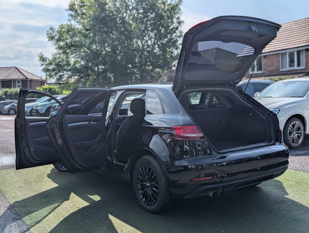 Audi A3 Hatchback 2.0 Tdi Se Technik Sportback Euro 6 Ss FC16ZFD Black #3