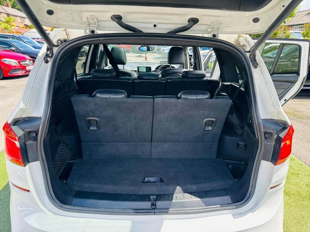 BMW 2 Series Gran Tourer Sport White #72