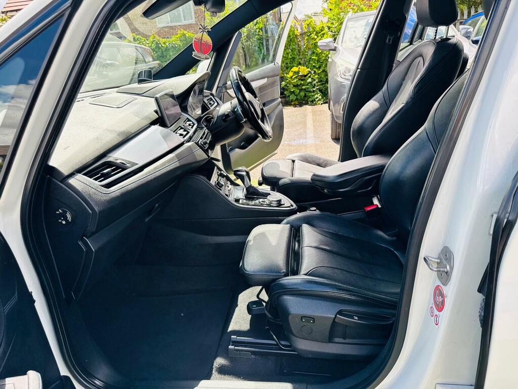 BMW 2 Series Gran Tourer Sport White #64