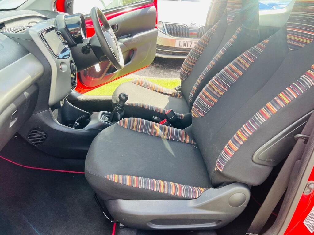 Citroen C1 C1 Airscape Feel Puretech Red #43