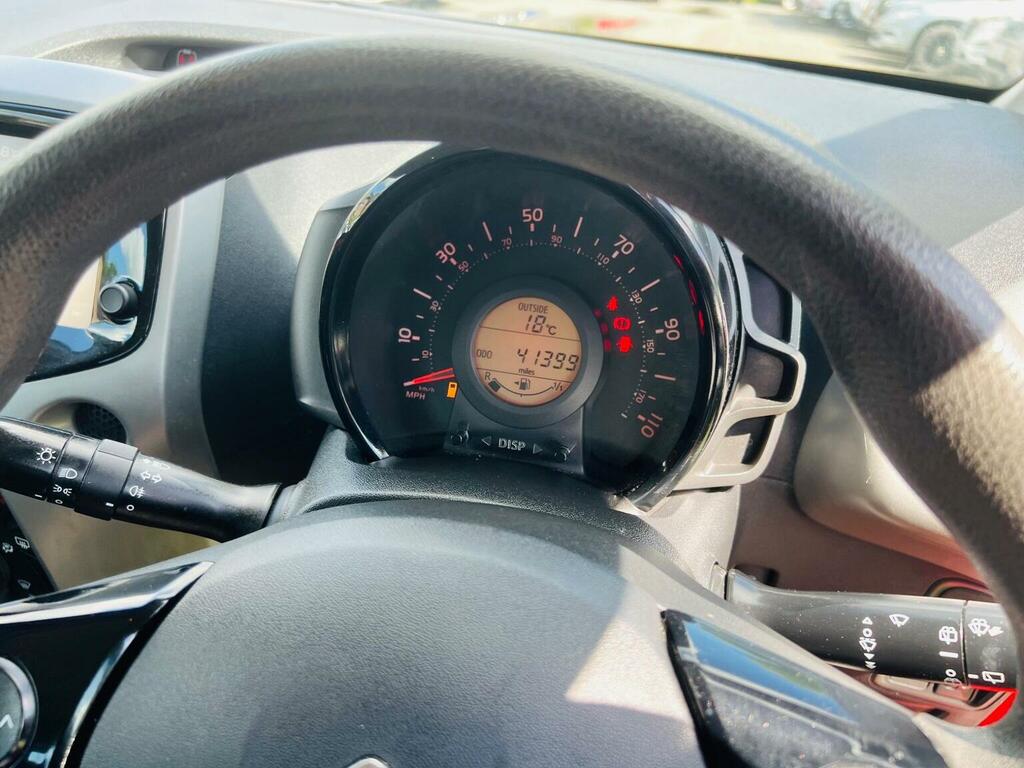 Citroen C1 C1 Airscape Feel Puretech Red #41