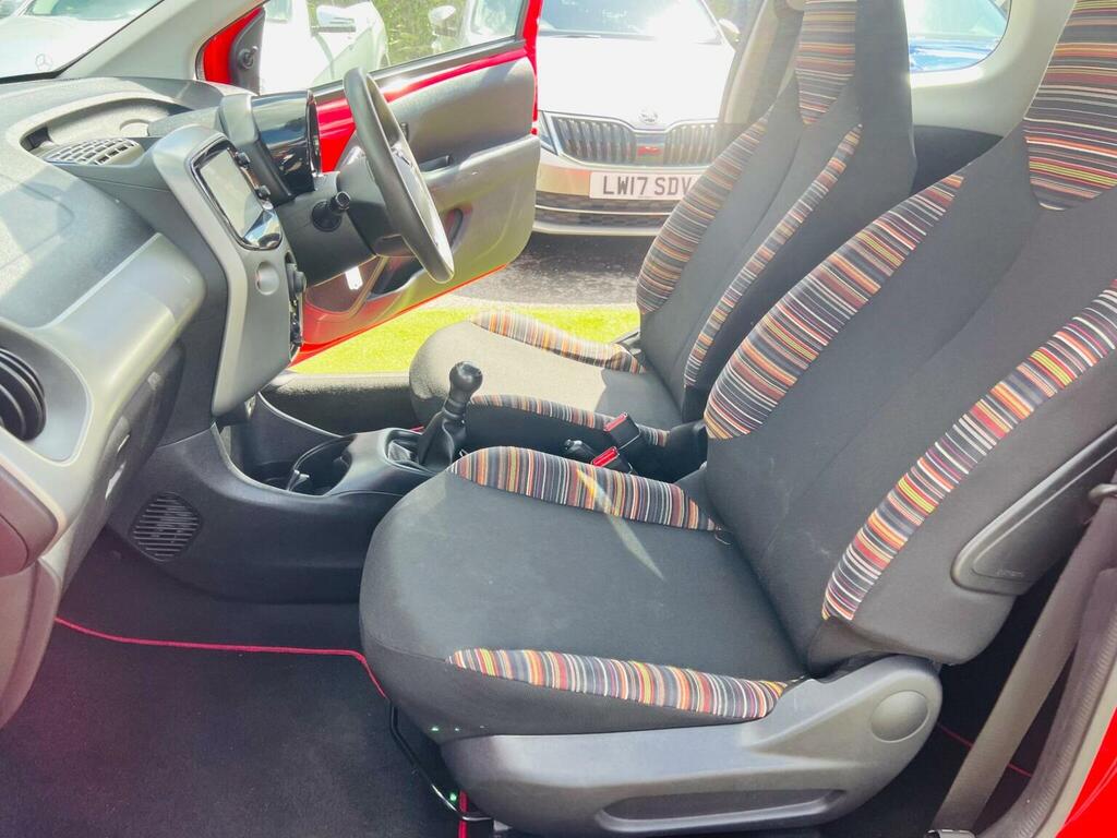 Citroen C1 C1 Airscape Feel Puretech Red #42
