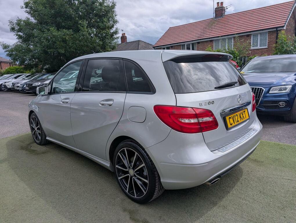 Mercedes-Benz B Class 1.8 B180 Cdi Blueefficiency Sport 109 Bhp Silver #21
