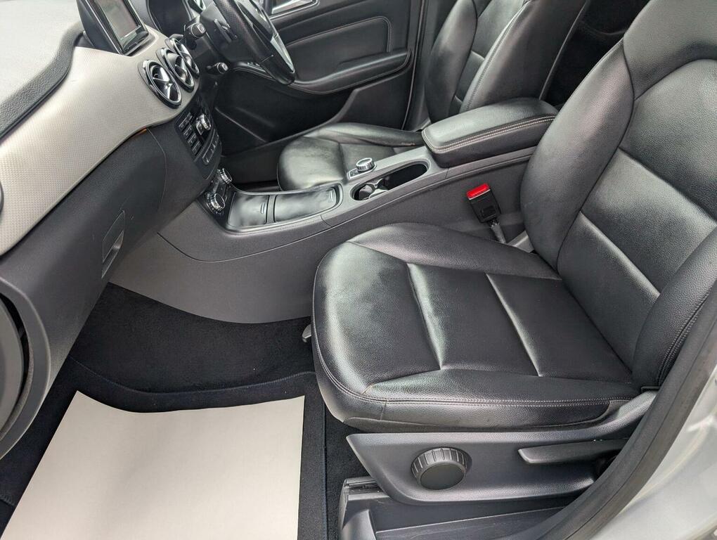 Mercedes-Benz B Class 1.8 B180 Cdi Blueefficiency Sport 109 Bhp Silver #42