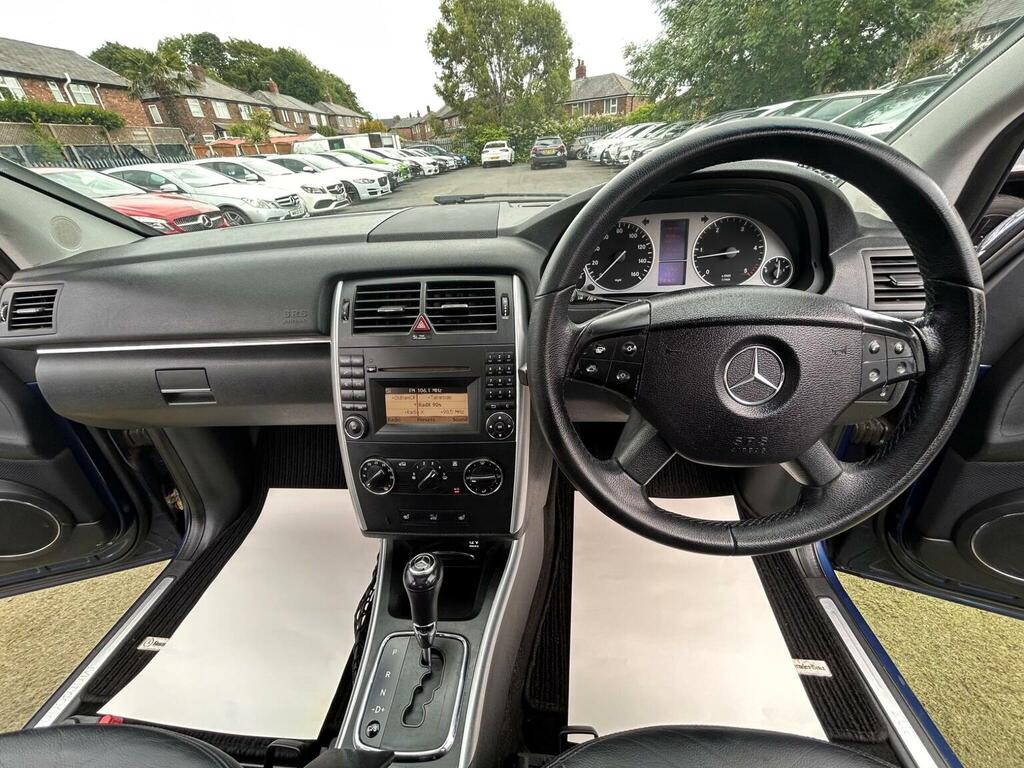 Mercedes-Benz B Class 1.5 Blueefficiency Sport Silver #25