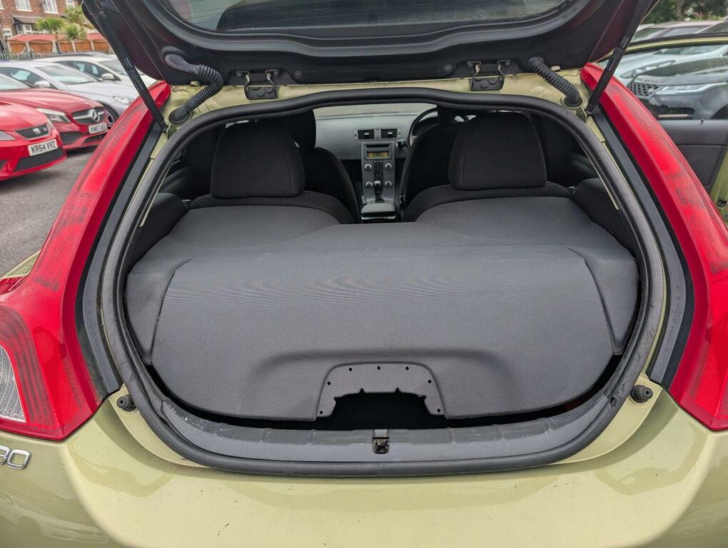 Volvo C30 White #27