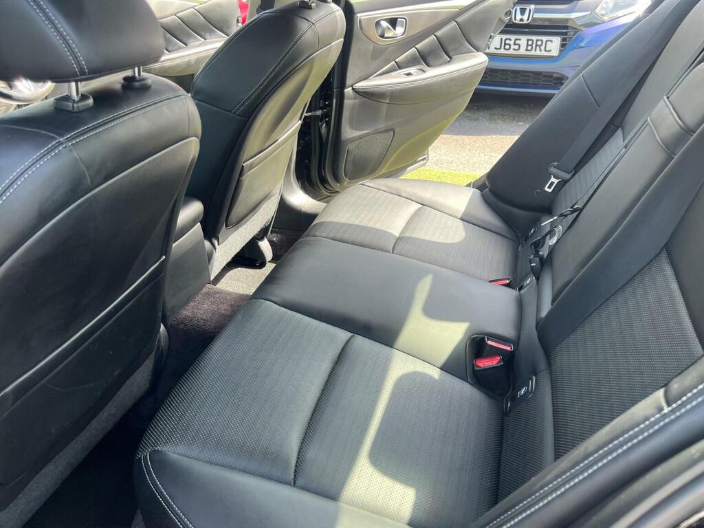 Infiniti Q50 Saloon Black #40