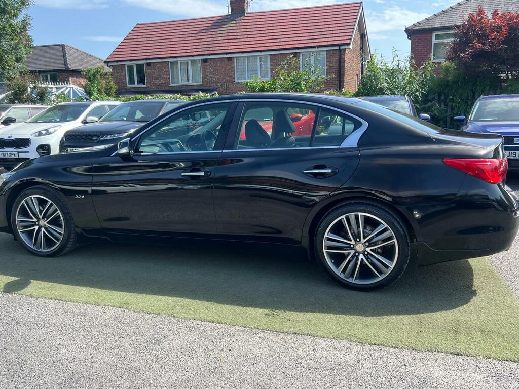 Infiniti Q50 Saloon Black #25