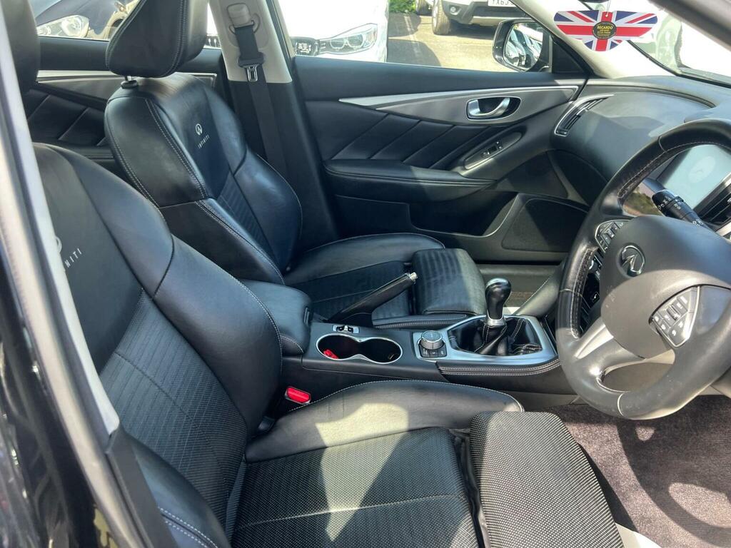 Infiniti Q50 Saloon Black #37