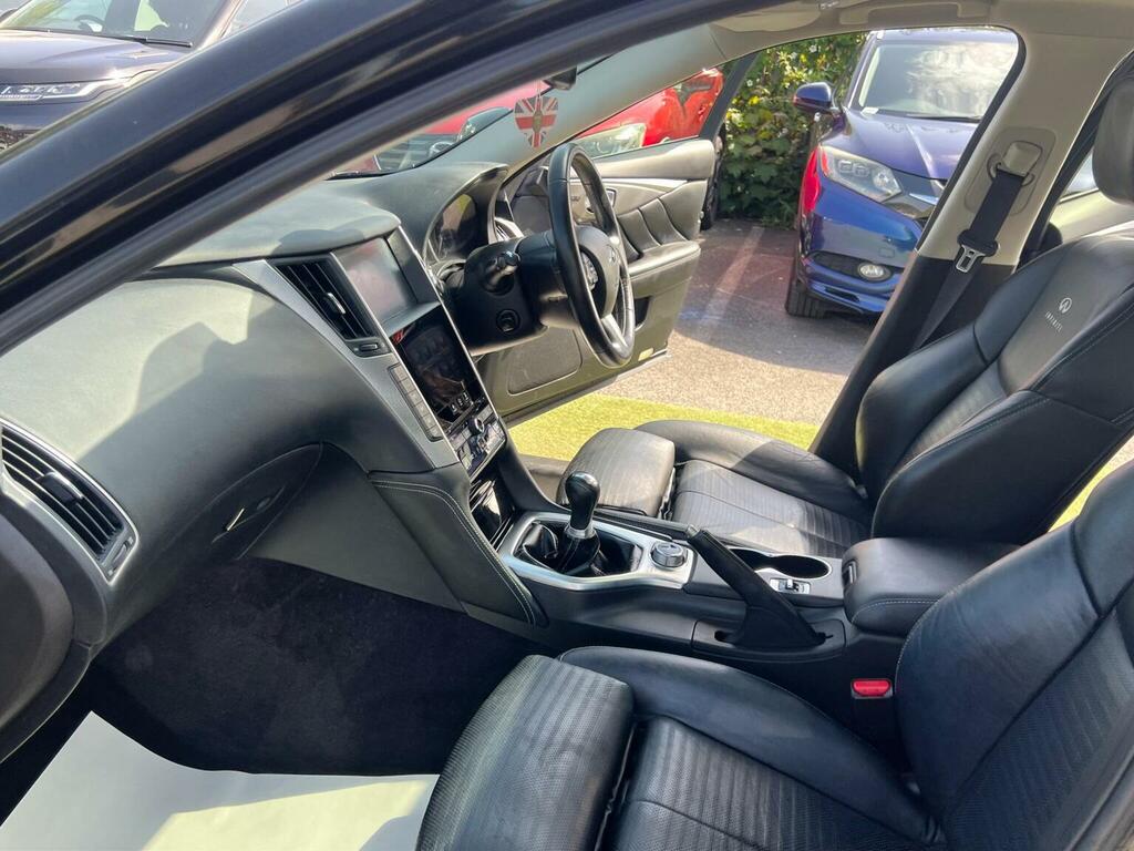 Infiniti Q50 Saloon Black #48