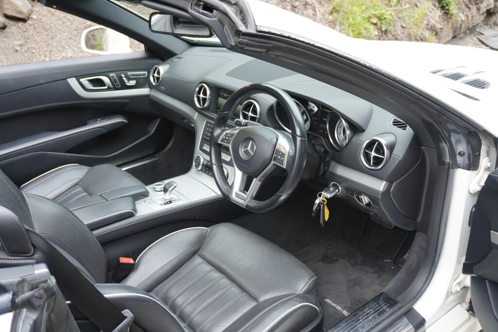 Mercedes-Benz SL Class Black #11