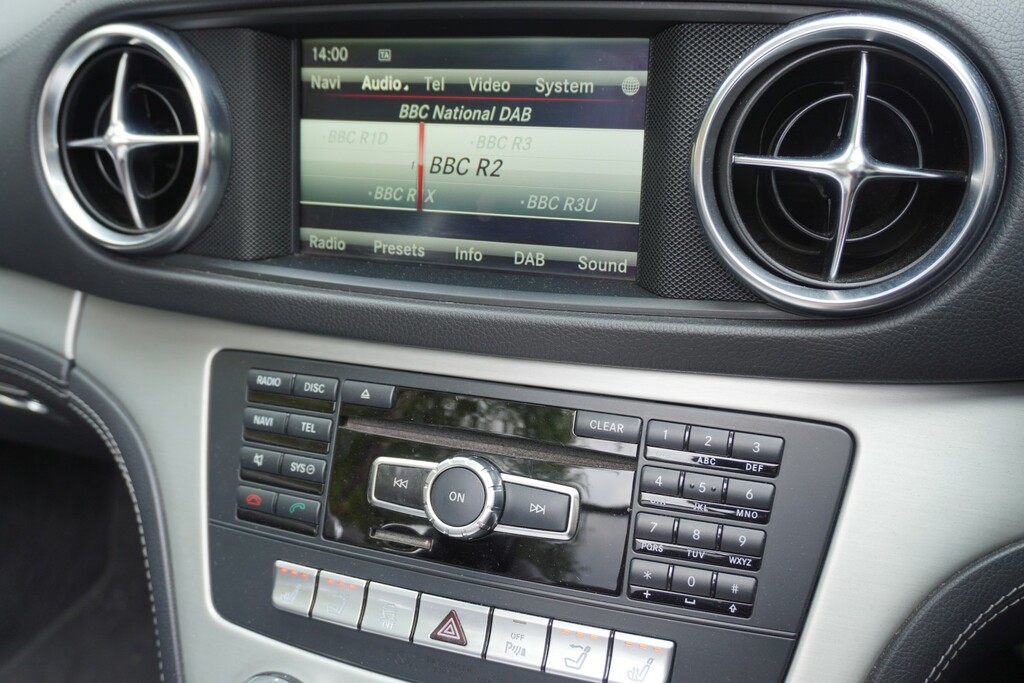 Mercedes-Benz SL Class Black #16
