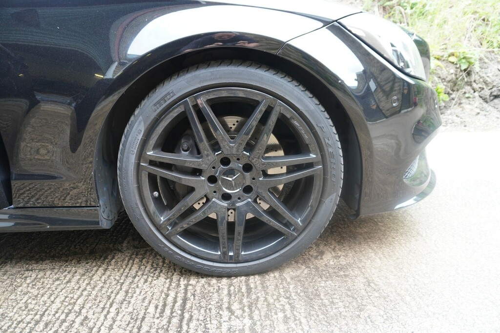 Mercedes-Benz CLS 3.5 Cls400 V6 Amg Line Black #5