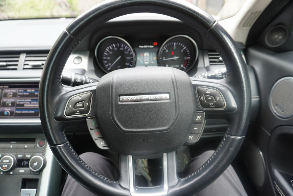 Land Rover Range Rover Evoque 2.2L Pure White #13