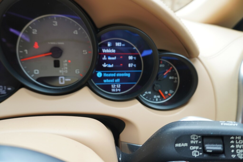 Porsche Cayenne 3.0 Td V6 Platinum Edition Suv Tiptroni Purple #14