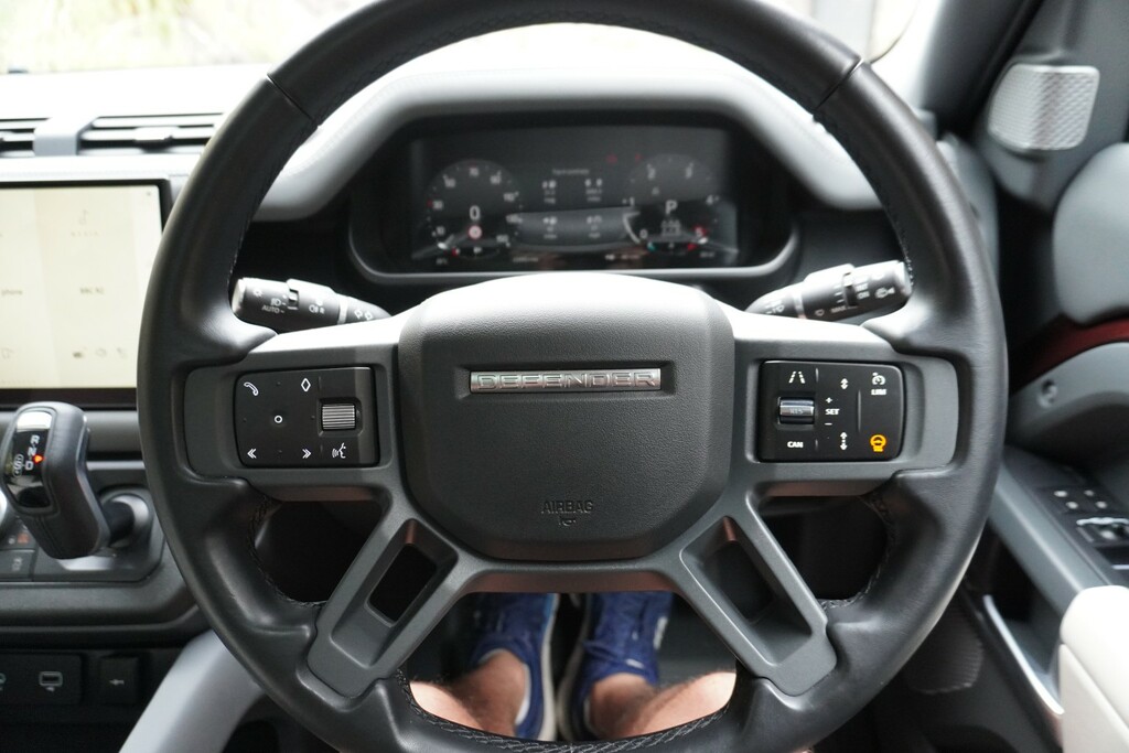 Land Rover Defender 130 3.0 D300 X-dynamic Hse 130 Silver #17