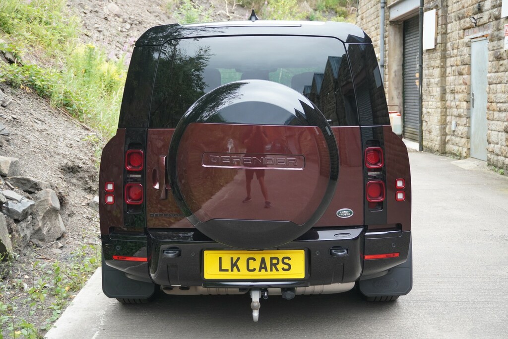 Land Rover Defender 130 3.0 D300 Mhev X-dynamic Hse Red #5