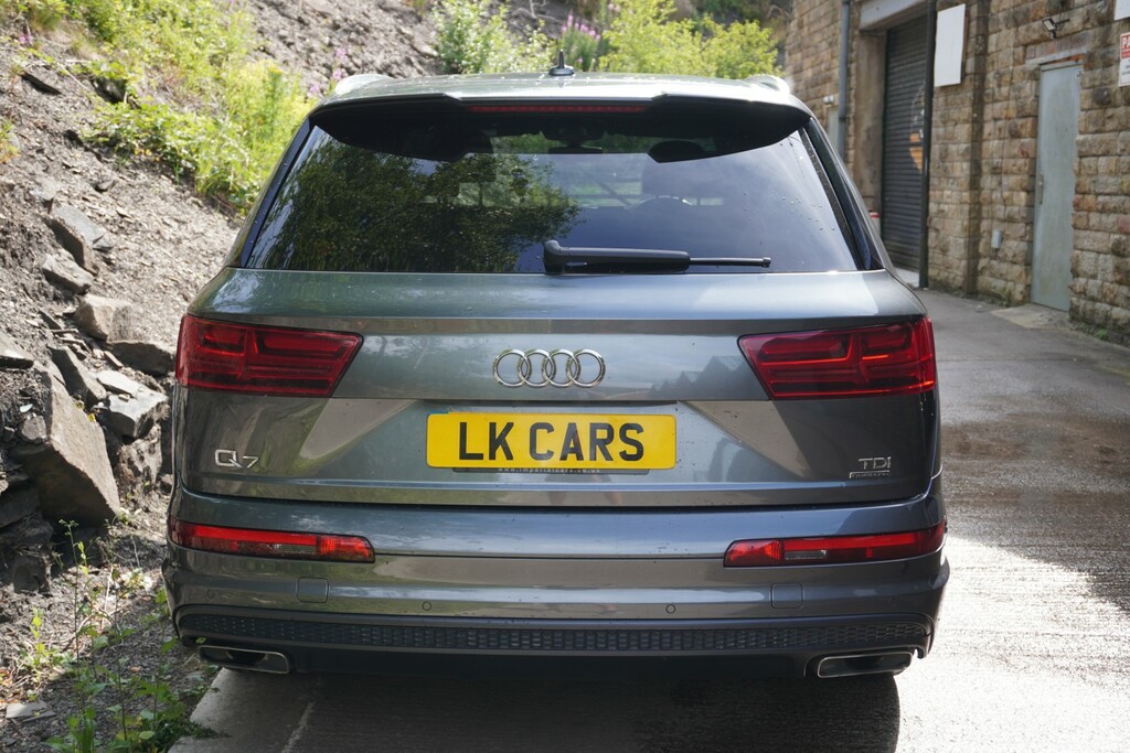 Audi Q7 3.0 Tdi V6 S Line Grey #5