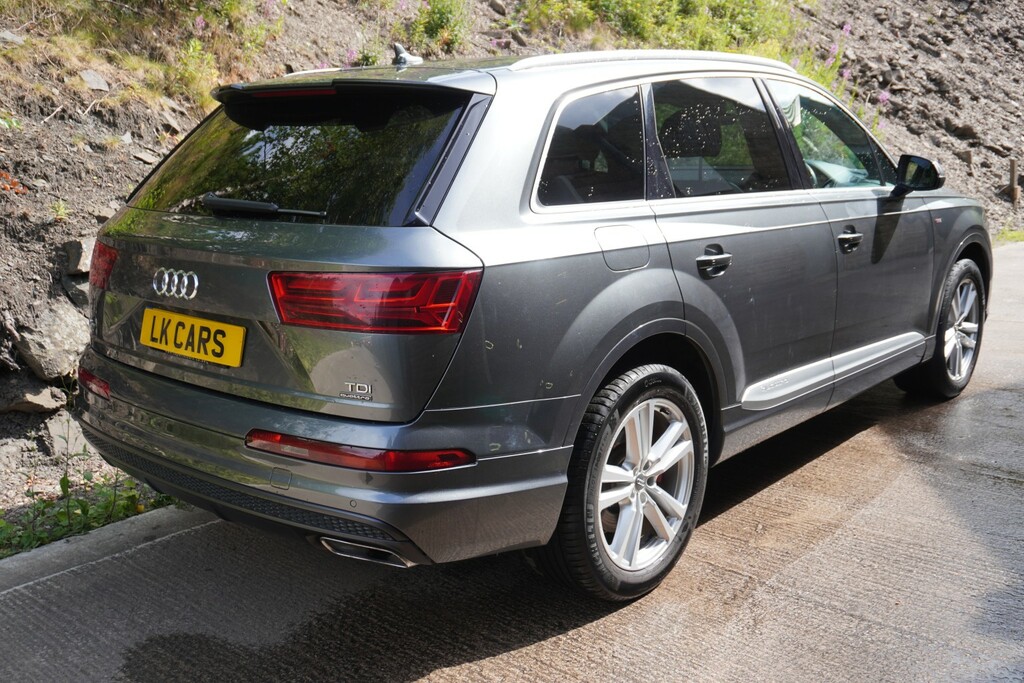 Audi Q7 3.0 Tdi V6 S Line Grey #4