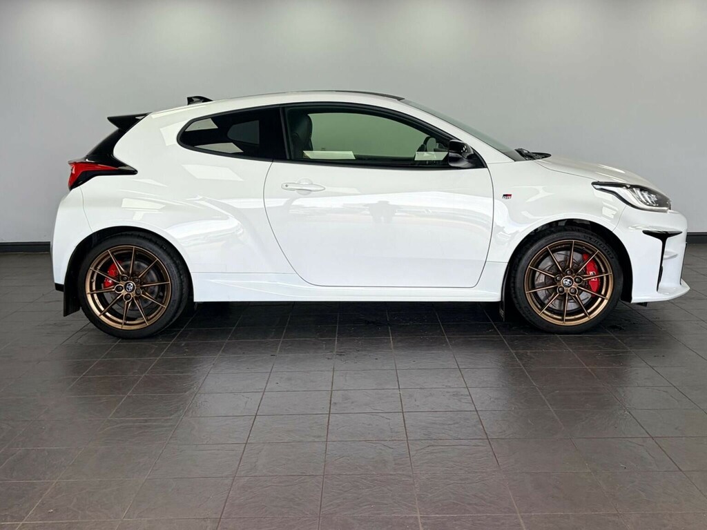 Toyota Yaris 1.6T Gr Circuit Awd Euro 6 White #3