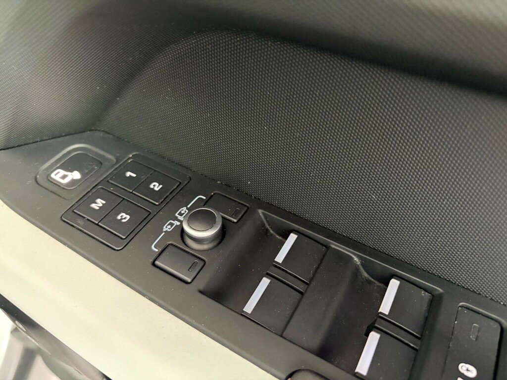 Land Rover Defender 110 2.0 P400e X-dynamic Hse 110 Black #17