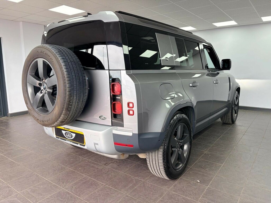 Land Rover Defender 110 2.0 P400e X-dynamic Hse 110 Black #10