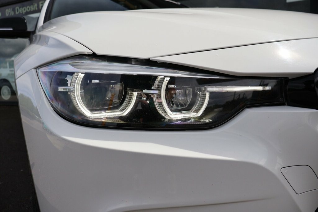 BMW 3 Series 2L M Sport Shadow Edition FV18HPN White #6