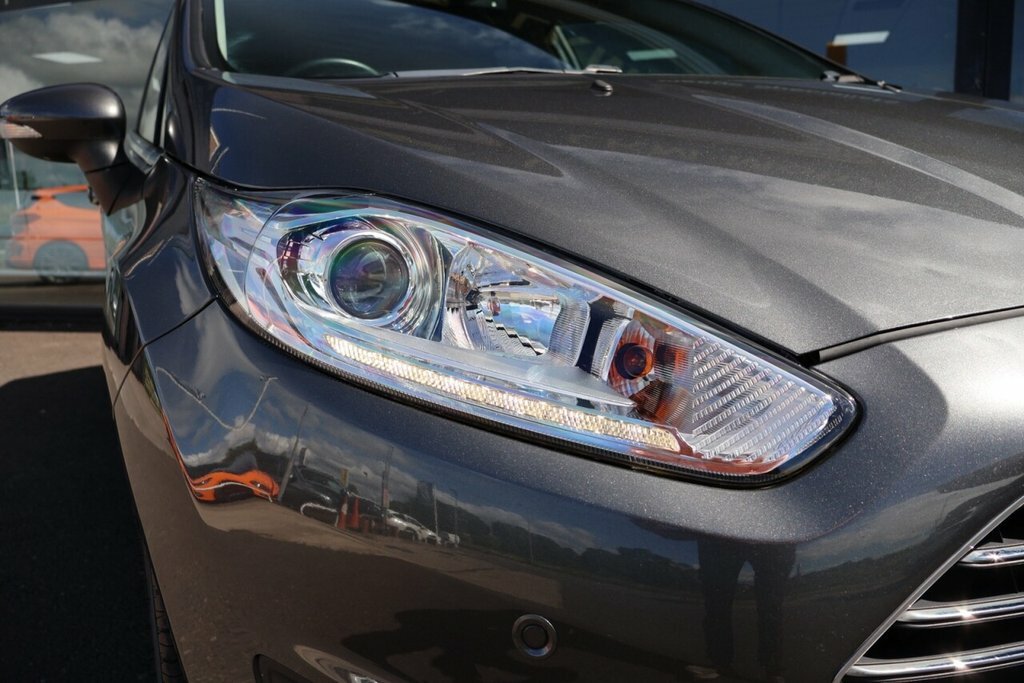 Ford Fiesta 1.5L Titanium Grey #6