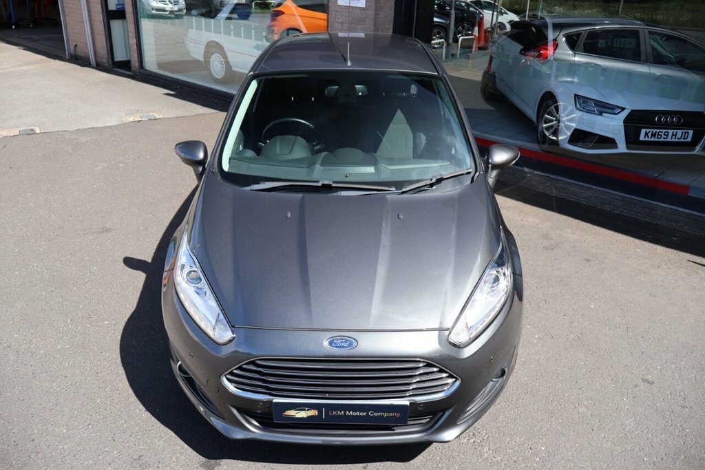 Ford Fiesta 1.5L Titanium Grey #4