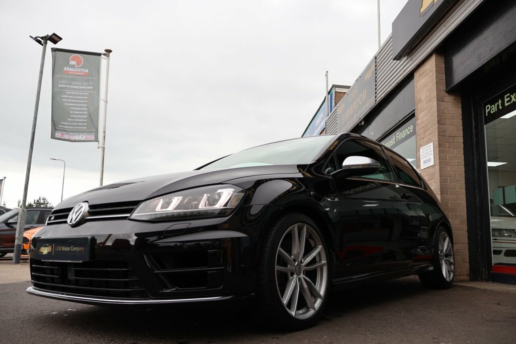 Volkswagen Golf 2L R Black #3