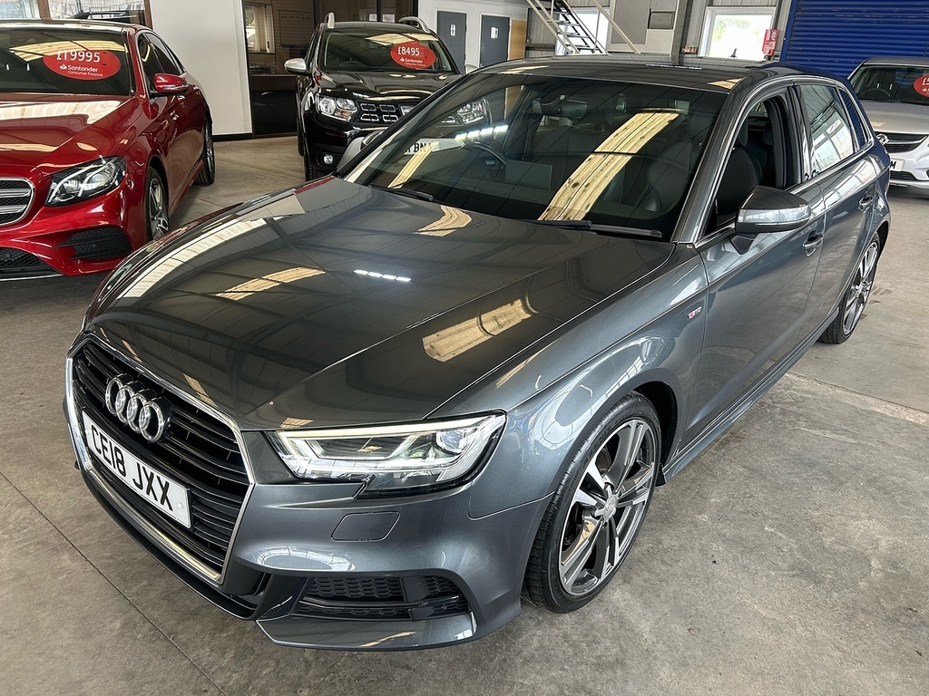 Audi A3 1.5 Tfsi Cod S Line Sportback S Tronic CE18JXX Grey #2