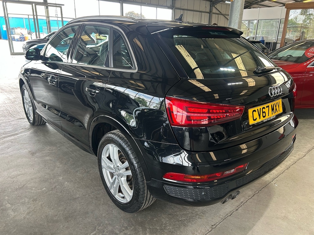 Audi Q3 Tfsi Cod S Line Edition CV67MXY Black #5