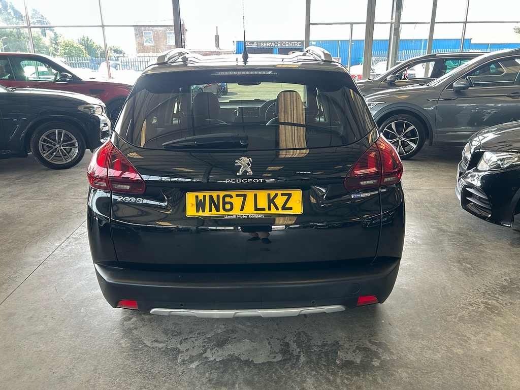 Peugeot 2008 Allure Black #6