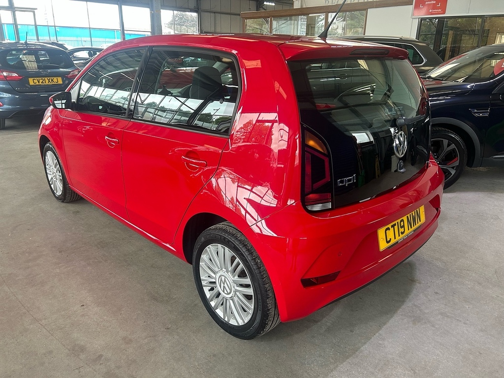 Volkswagen Up Move Up Tech Edition CT19NWN Red #5