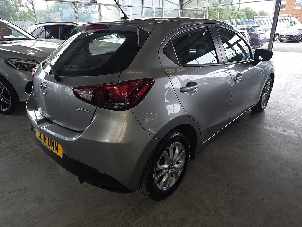 Mazda 2 Skyactiv-g Se-l Nav Silver #4