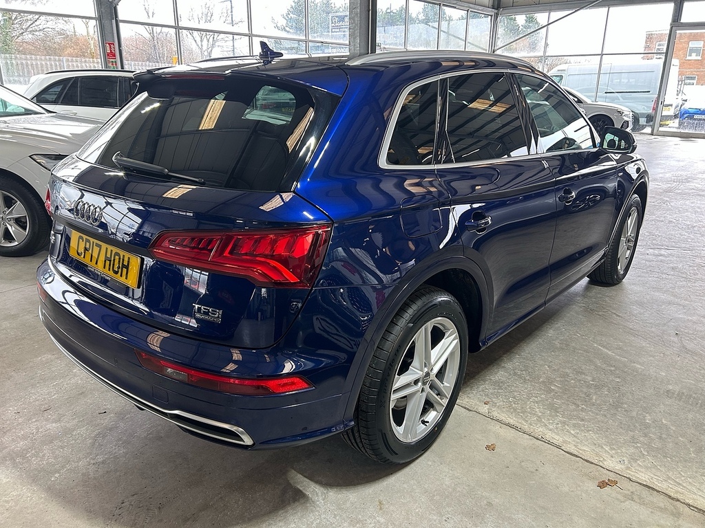 Audi Q5 Tfsi S Line Blue #4