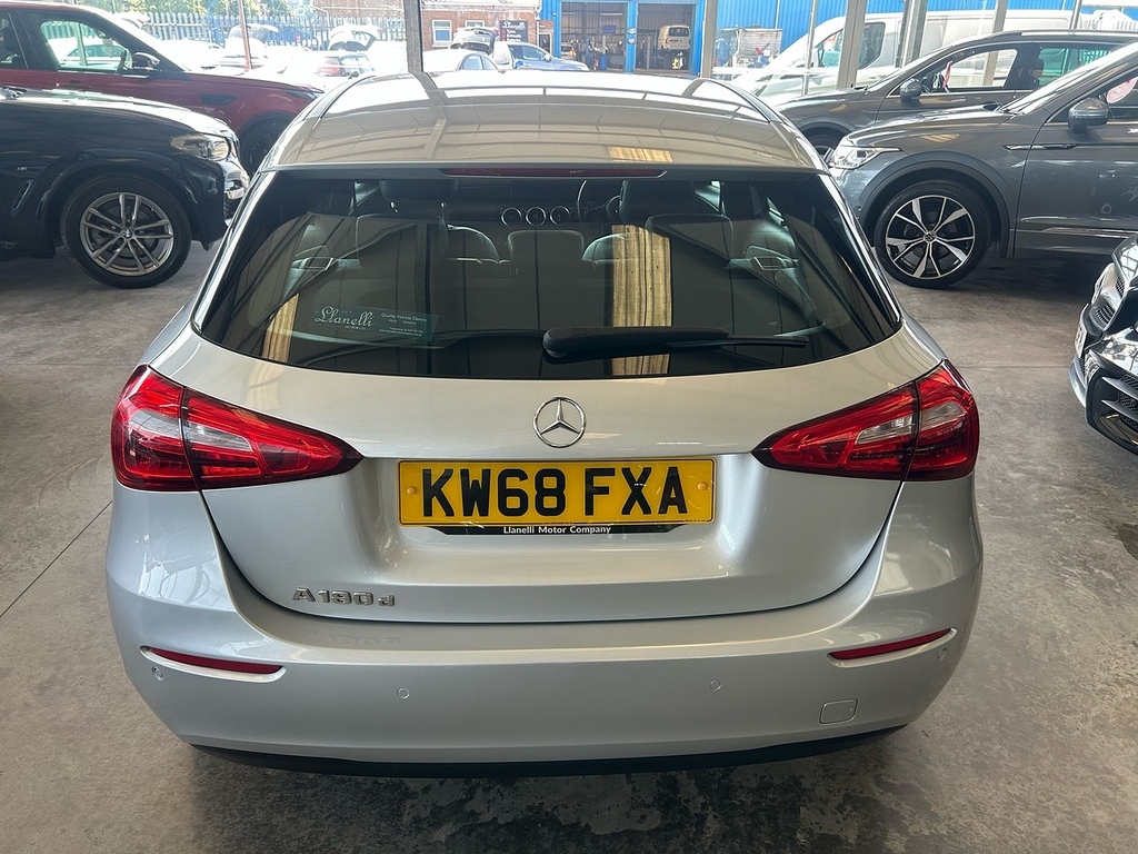 Mercedes-Benz A Class A180d Se KW68FXA Silver #6